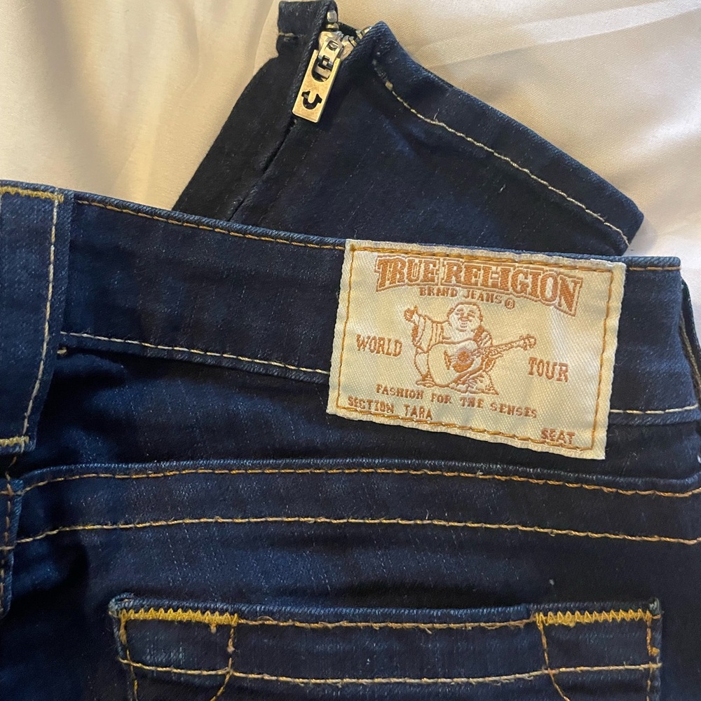 True Religion jeans ๐ - Picture 4 of 6
